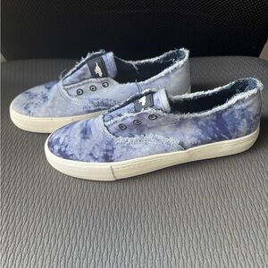 Blue Tie-Dye Sneakers with Frayed Edges